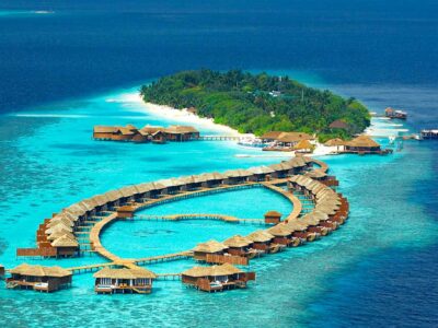 Prodivers Maldives Lily Beach bei Dive Tour buchen