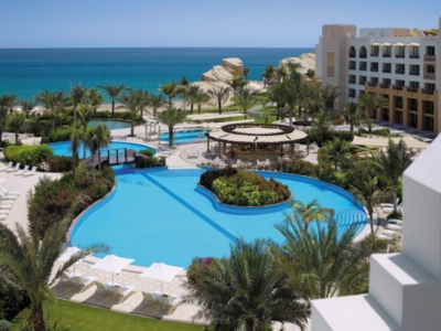 Al Waha Shangri-La Al Jissah Resort Pool