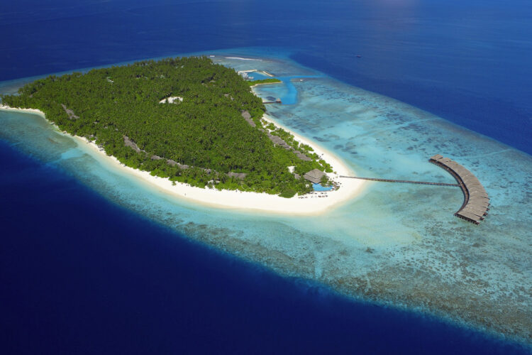 Filitheyo Island Resort bei Dive Tour buchen