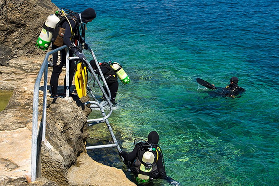 Calypso Divers Marsalforn Einstieg