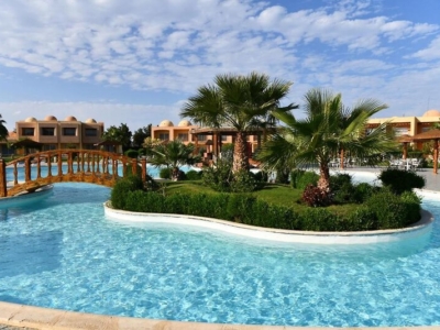 Wadi Lahmy Azur Resort Pool