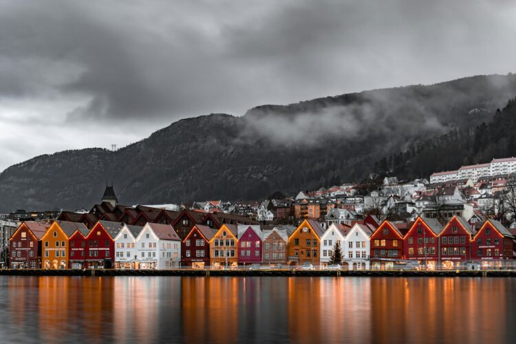 Bergen bei Dive Tour buchen