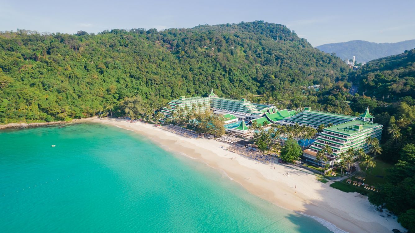 Le Méridien Phuket Beach Resort Strand