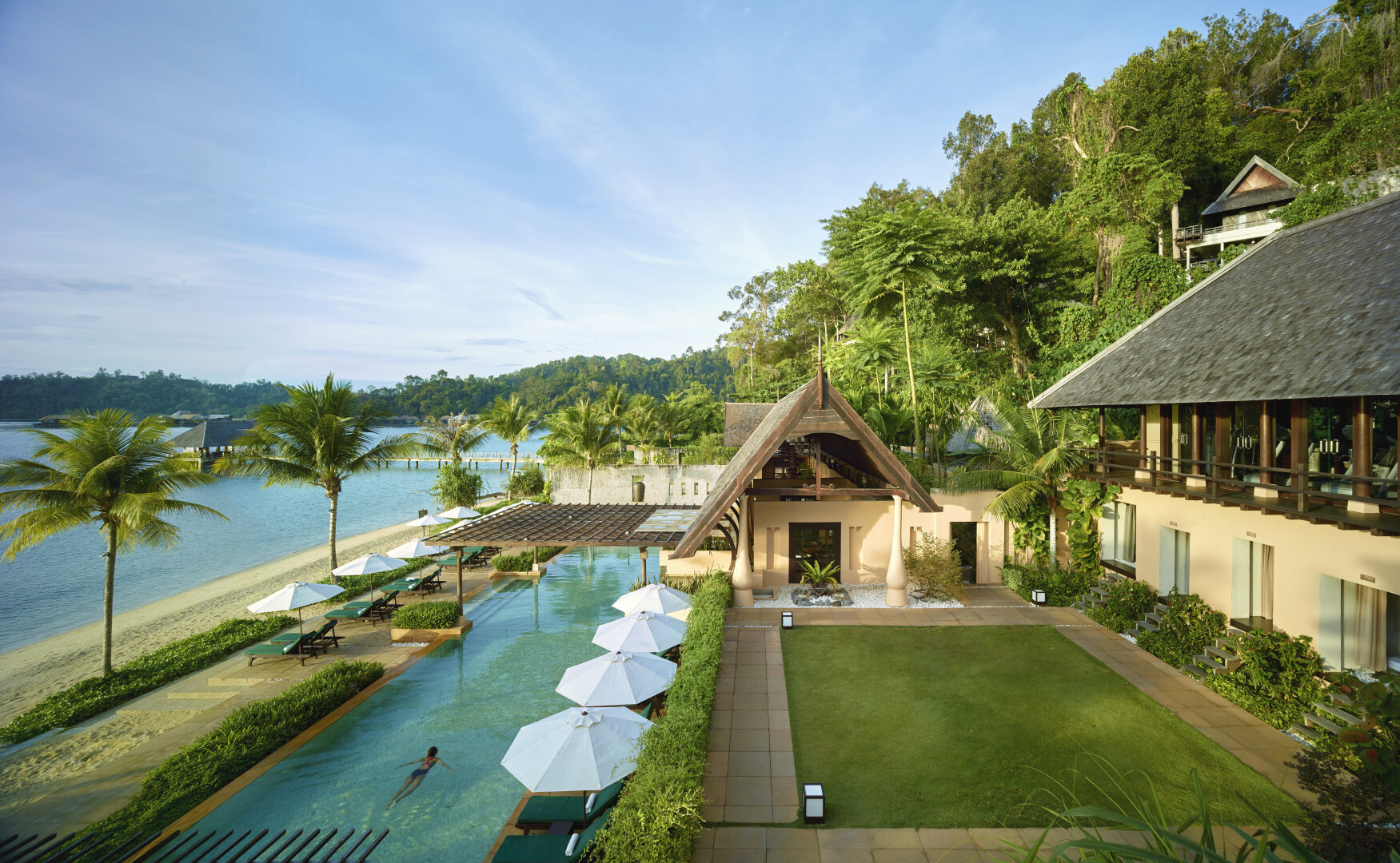 Gaya Island Resort Pool