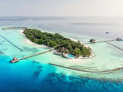 Komandoo Island Resort bei Diver Tour buchen