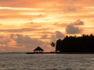 Marine Center Vabbinfaru-Ihuru Sunset