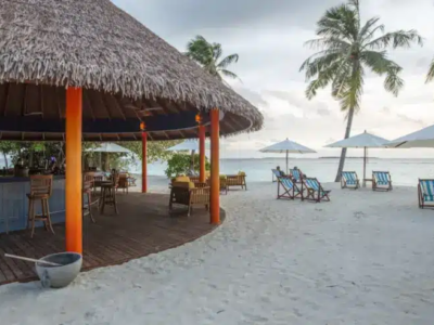 Reethi Faru Resort Strand