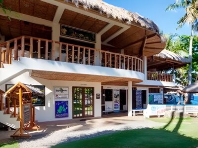 Sea Explorers Dauin bei Dive Tour buchen