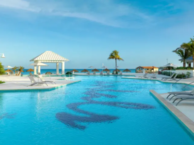 Sandals Royal Bahamian Pool