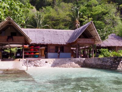 Sangat Island Diving Center bei Dive Tour buchen