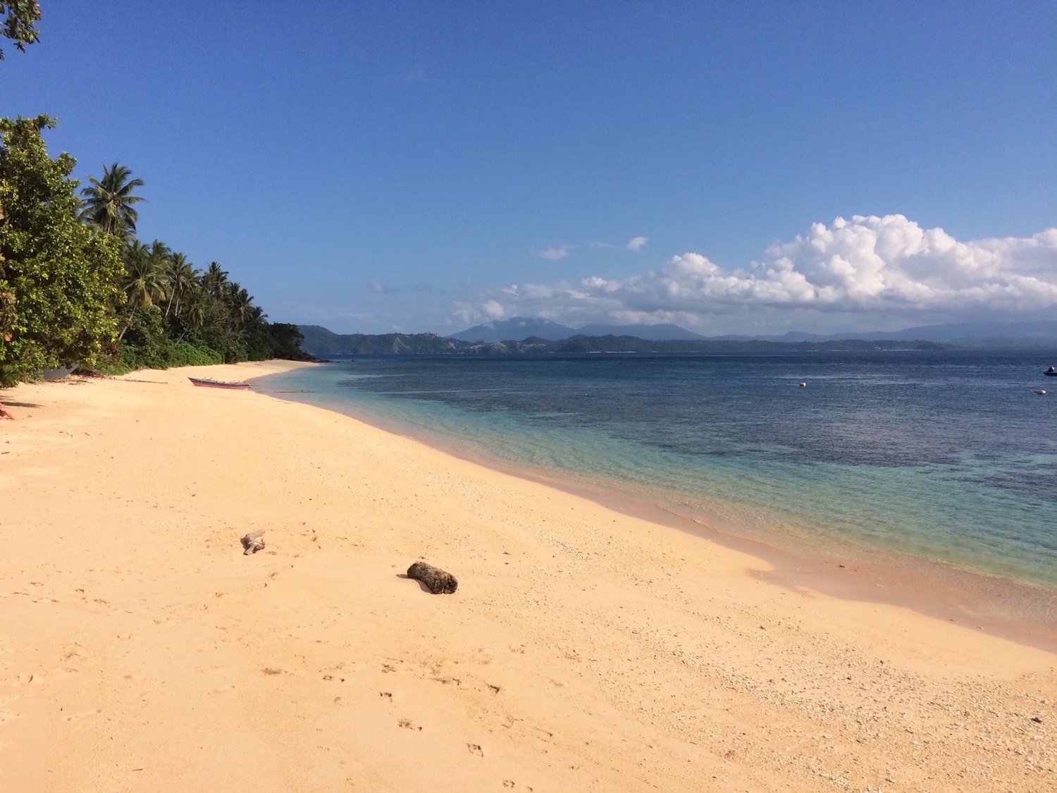 Coral Eye Bangka Strand