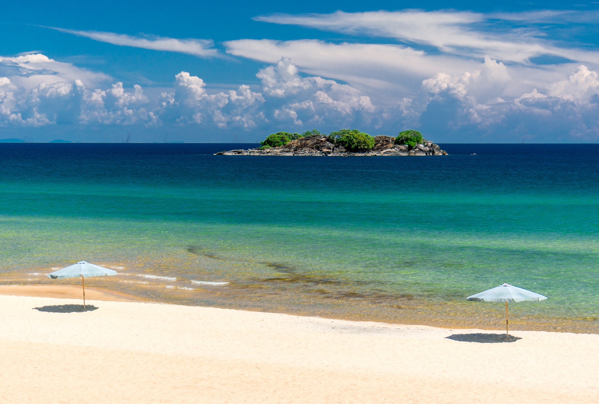 Lake Malawi Strand